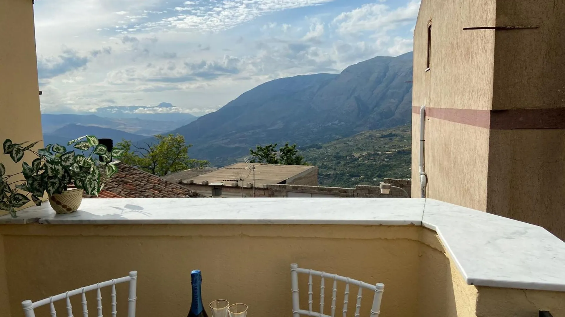 Affittacamere La Casa Dei Nonni Polizzi Generosa