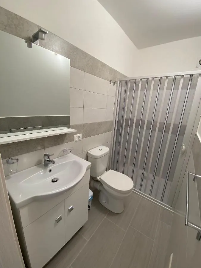 Apartment Affittacamere La Casa Dei Nonni Polizzi Generosa