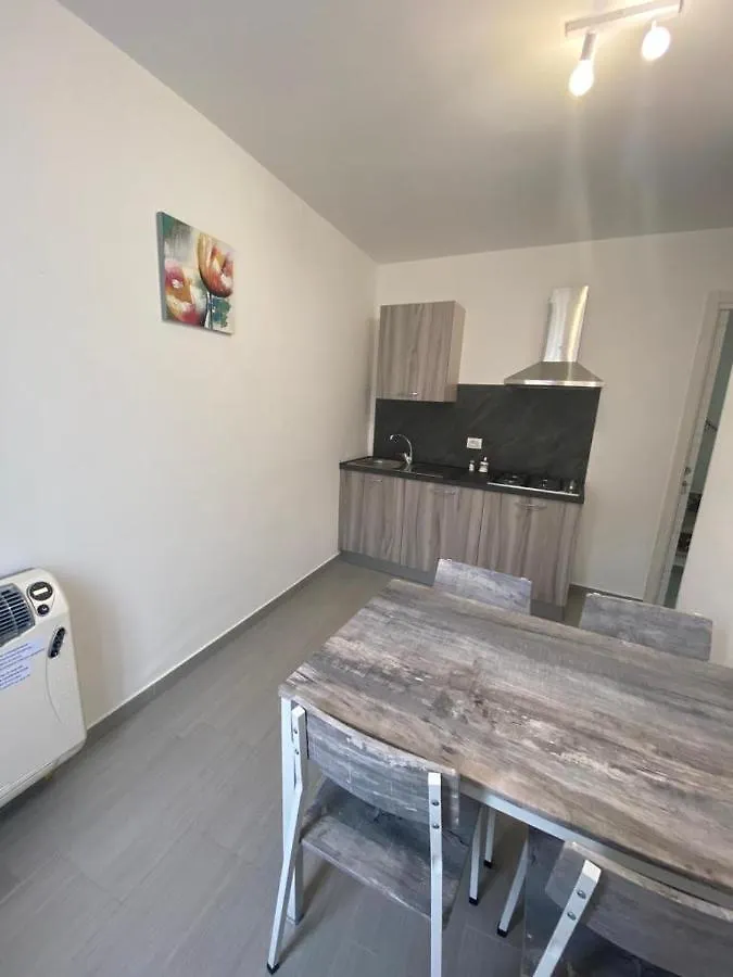 Apartment Affittacamere La Casa Dei Nonni Polizzi Generosa